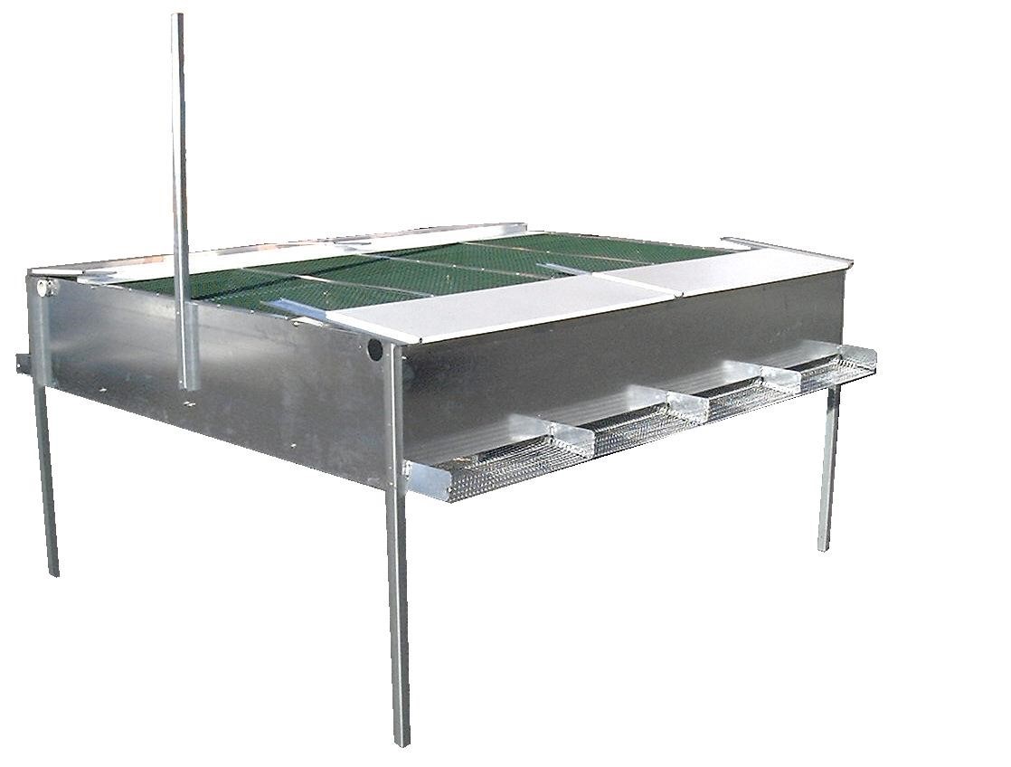 Module de 8 cages - Perdrix grises Module de 8 cages - Perdrix grises